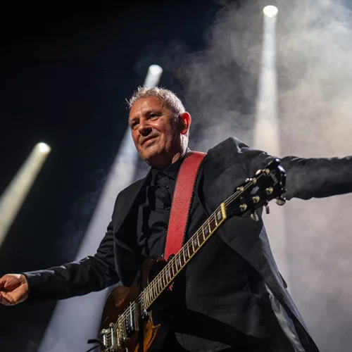 Ο Παύλος Παυλίδης επιστρέφει στο "Floyd"