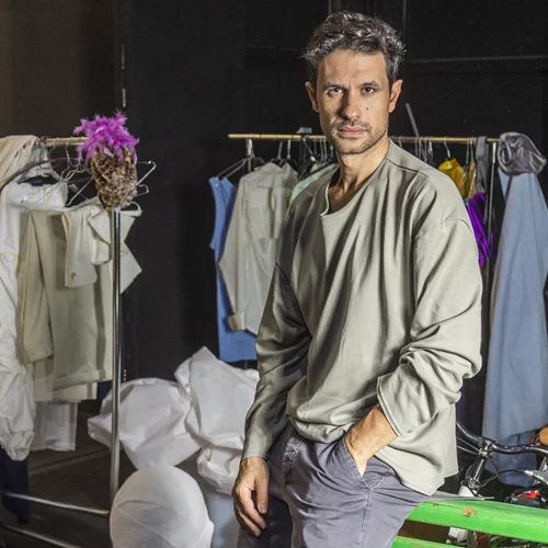 Ορφέας Αυγουστίδης: "Κοιταζόμαστε περισσότερο στα social media απ’ ό,τι παλιότερα στον καθρέφτη"