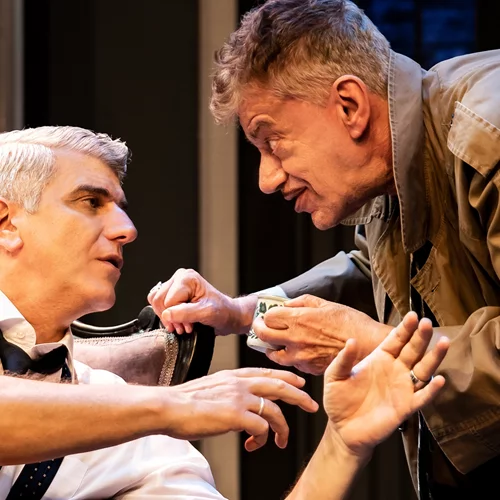 Τελευταίες παραστάσεις για την "Παγίδα" με τον Βλαδίμηρο Κυριακίδη