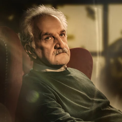 Σε ποιο έργο σκηνοθετεί η Άννα Μαρία Παπαχαραλάμπους τον Δημήτρη Καταλειφό;