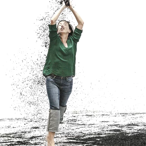 "Μήδεια" στο Φεστιβάλ Αθηνών: Πρεμιέρα για την πρώτη σκηνοθεσία του Σάιμον Στόουν που βλέπουμε στην Ελλάδα