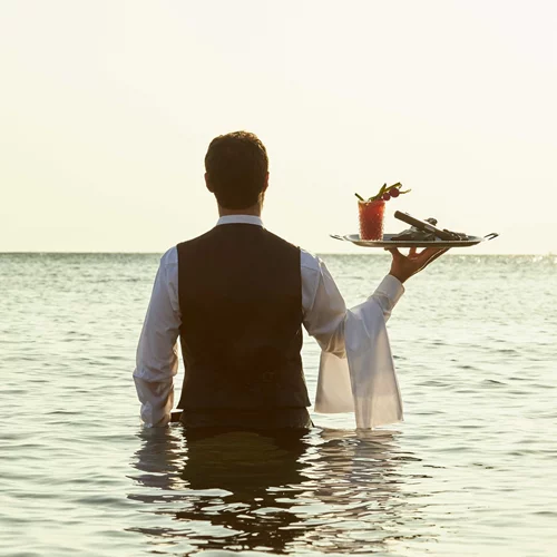 "Ο Μπαμπάς ο Πόλεμος": Η κωμωδία του Ιάκωβου Καμπανέλλη κάνει πρεμιέρα στο θέατρο Olvio