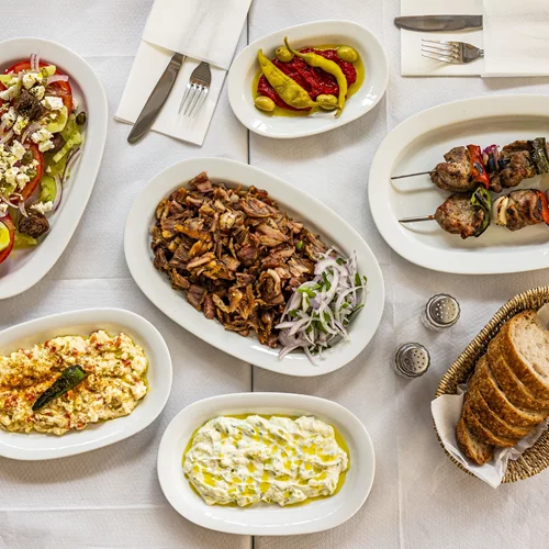 Πρώτη γεύση από τα Δώδεκα Πιάτα του Παύλου Κυριάκη