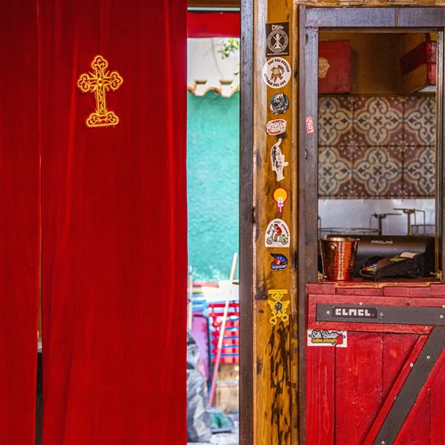 Στο Ίλιον υπάρχει ένας ναός για το σουβλάκι