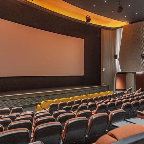 Η δεύτερη ζωή και το νέο πρόσωπο του κινηματογράφου Αθήναιον