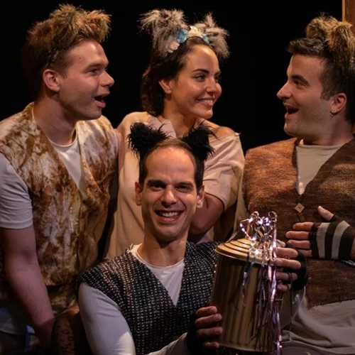 Ο γάτος Ηλίας και η παρέα του έρχονται για δεύτερη συνεχόμενη χρονιά