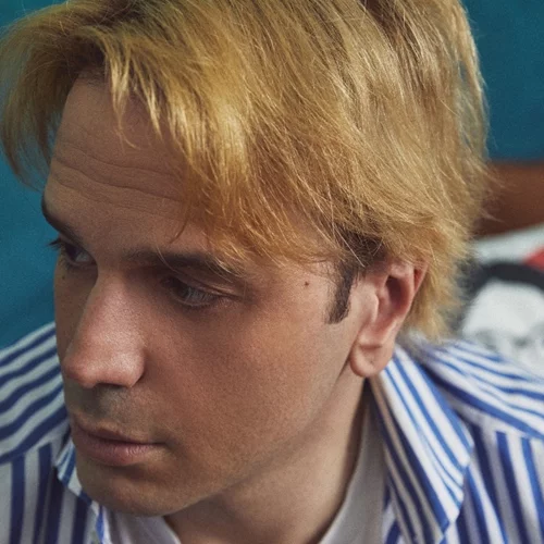 Αναβάλεται η παράσταση "Όταν μεγαλώσω, θα γίνω Νάνα Μούσχουρη"