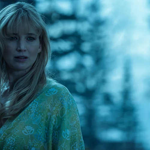 Οι σταρ του Χόλιγουντ που βλέπουμε στα σινεμά αυτό το μήνα