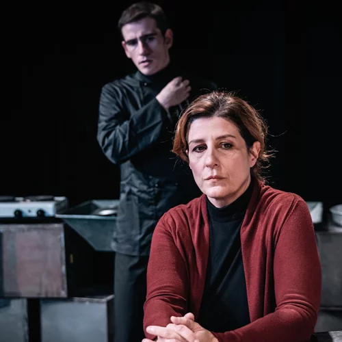 Πρεμιέρα για τη Γιασεμί Κηλαηδόνη με τα "Όνειρα γλυκά" στο θέατρο Πόλη - "Δάνης Κατρανίδης"