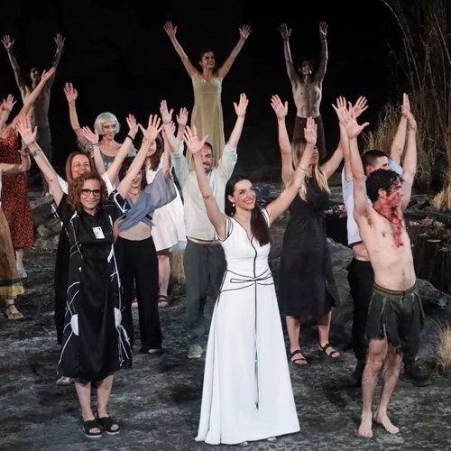 Ο "Ιππόλυτος" άνοιξε δυναμικά το Φεστιβάλ Επιδαύρου με δύο sold out παραστάσεις