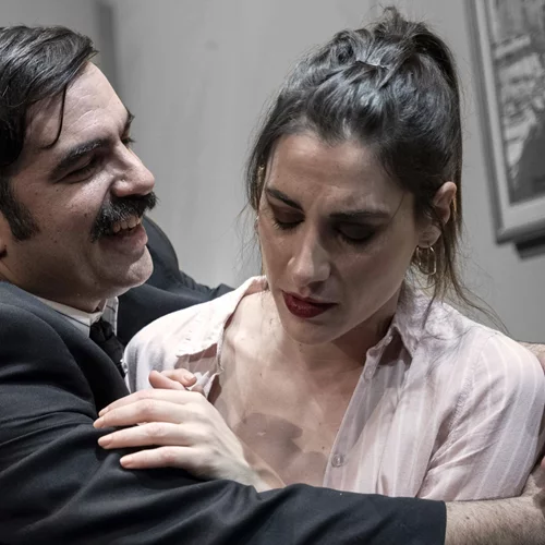 Τα sold out "170 τετραγωνικά / Moonwalk" του Γιωργή Τσουρή σε νέα μέρα και ώρα