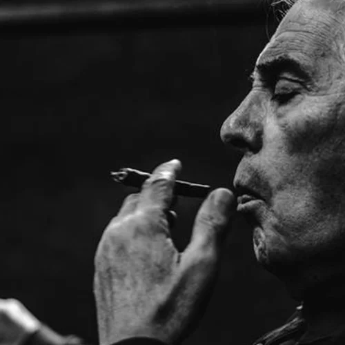 Ο Θεοδόσης Πελεγρίνης και το Φιλοσοφικό Θέατρο