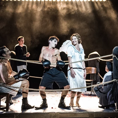 "Τα φώτα της πόλης" μάς φωτίζουν για άλλη μία χρονιά