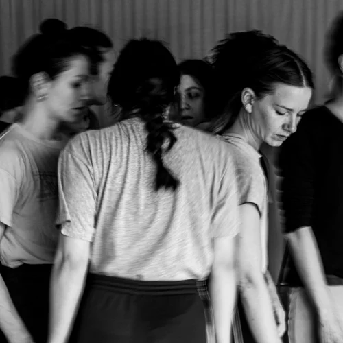 "If I can not dance, I will not be a part of your revolution" δηλώνει η Μαρία Κολιοπούλου στο νέο της έργο