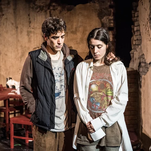 Το ελληνικό εφηβικό θέατρο είναι εδώ!