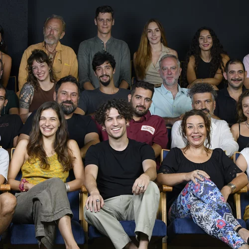 Θέατρο "Μπέλλος": Μπαίνει στη νέα σεζόν 2024-25 με τον άνθρωπο στο επίκεντρο