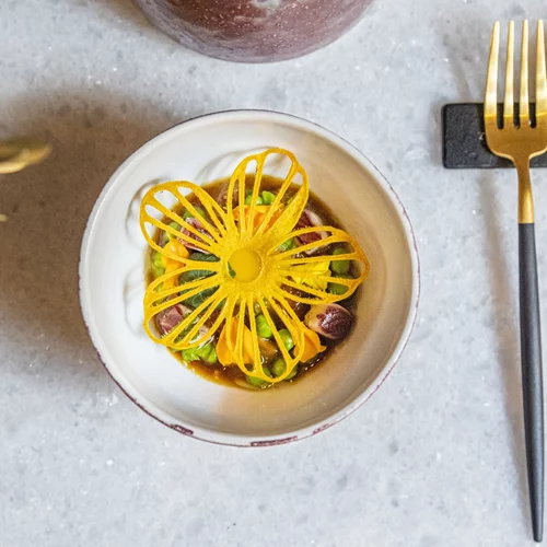 Τα χρυσοσκουφάτα εστιατόρια της Αθήνας