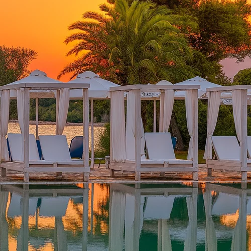 Στη HotelBrain το Paradise Resort Evia