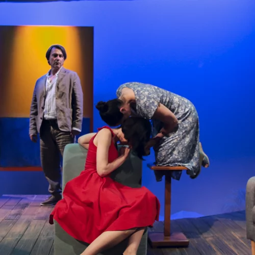 "Άλλες εποχές": Βλέπουμε νέες φωτογραφίες από το έργο του Πίντερ για τα αινίγματα της μνήμης