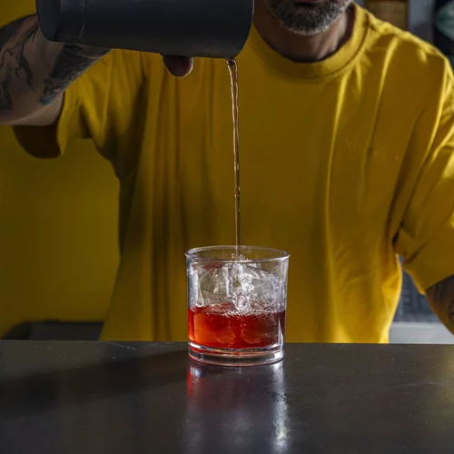 "Steez", το νέο street style bar των Εξαρχείων