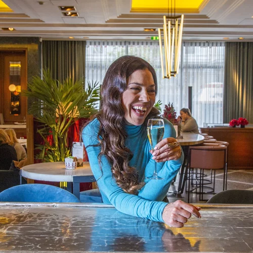 Η αθηνοραματική πλευρά της Ναταλίας Δραγούμη