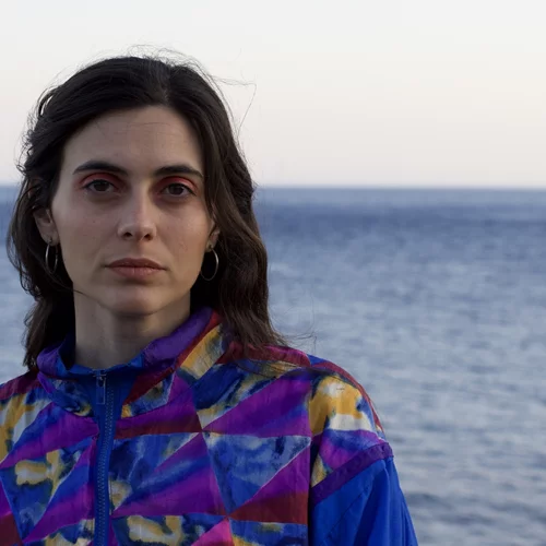 Η Νεφέλη Φασούλη αποχαιρετά το καλοκαίρι στο Κηποθέατρο Παπάγου