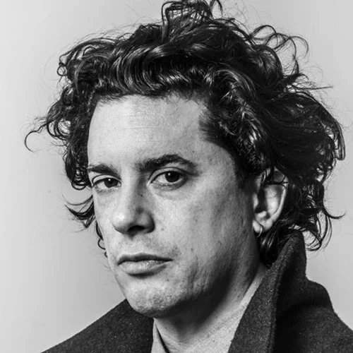 Ποιο είναι το "παγκόσμιο φαινόμενο" Μπενχαμίν Λαμπατούτ που έρχεται στην Ελλάδα;