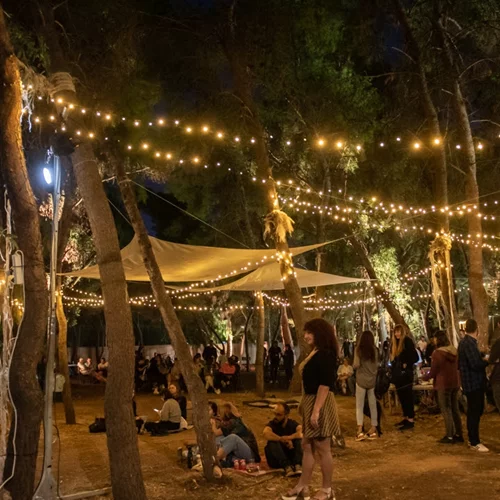 Ξεκινούν οι διαδικασίες ανάπλασης του ανενεργού κάμπινγκ ΟΑΣΗ στην Ελευσίνα