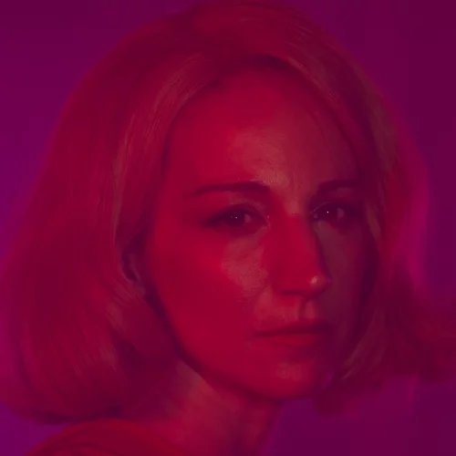 Στέγη: Η Στεφανία Γουλιώτη συναντά 100 άνδρες, ηθοποιούς και μη, σε 24 ώρες