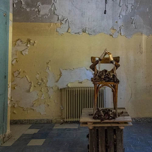 Η έκθεση "Εγκλεισμοί" στο Δρομοκαΐτειο αποκτά κατάλογο