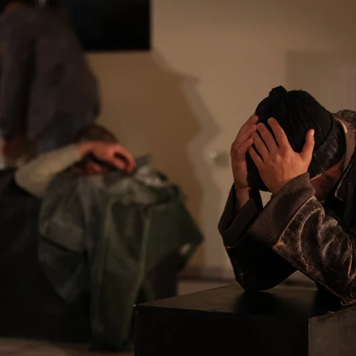 "Dog Tags": Η φωνή των κρατουμένων στο Φεστιβάλ Αθηνών Επιδαύρου