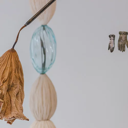 "Fixing Branches": Πώς η τέχνη μπορεί κρατήσει τη μνήμη ενός αγαπημένου πρόσωπου ζωντανή