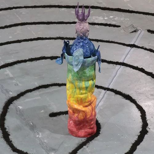 "One Year Later": Μελετώντας το αμετάκλητο πέρασμα του χρόνου