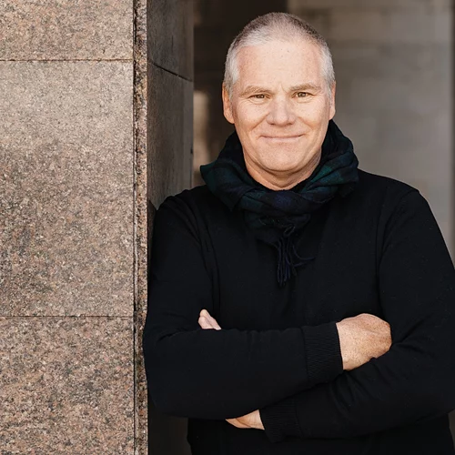 Για τον Chris Baldwin, η μαγεία των "Ελευσίνιων Μυστηρίων" είναι η ανάδυση πολλαπλών δημιουργικών φωνών