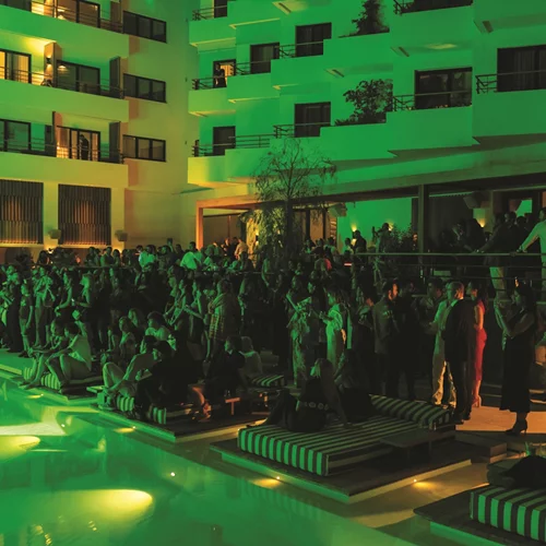 Ace Hotel & Swim Club Athens: Το πιο hot σημείο συνάντησης στην Αθήνα