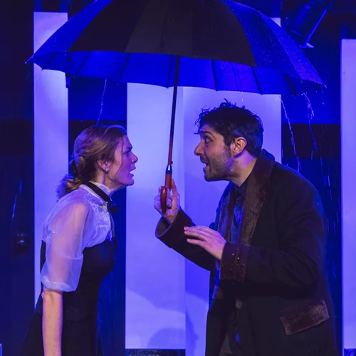 Τέσσερις θεατρικές παραστάσεις επαναλαμβάνονται και αξίζουν