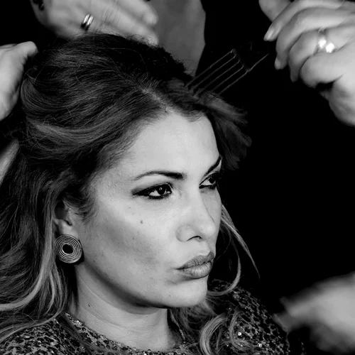 Πίσω από τις κάμερες της "Σπασμένης Φλέβας" με τα μάτια μιας φωτογράφου