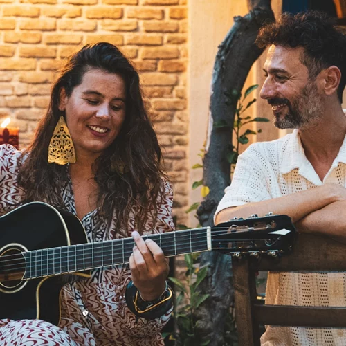 Ο Στάθης Άννινος συναντά την Κατερίνα Πολέμη σε ένα live με ethnic χρώματα