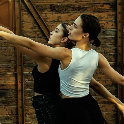 To 5ο Φεστιβάλ Σύγχρονου Χορού έρχεται στο Τρένο στο Ρουφ