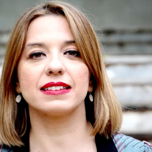 "TheARtro": Η Ρουμπίνη Μοσχοχωρίτη μιλάει για την πρώτη παράσταση επαυξημένης πραγματικότητας