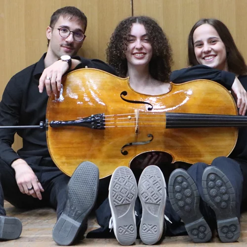 Το φρέσκο MEloDie Trio έρχεται στο Jazzet