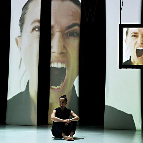 Χορευτικό τριήμερο στη σκιά των "Βράχων"