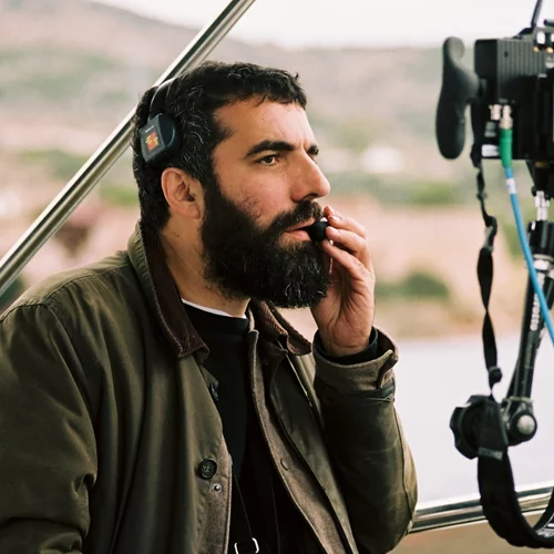 Κασέλ, Τέιλορ-Τζόι, Charli XCX και πλήθος σταρ στη νέα ταινία του Ρομέν Γαβρά