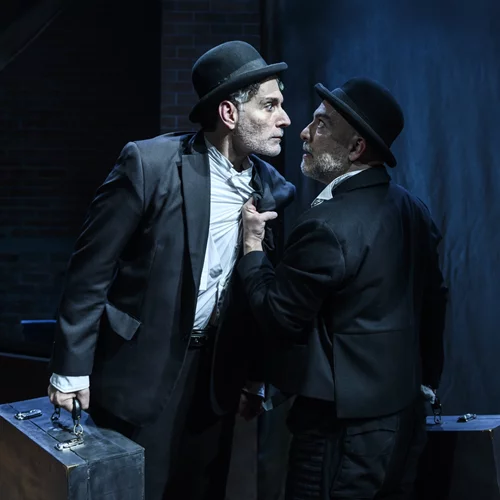 Last call για το "Ο Ρόζενκραντζ και ο Γκίλντενστερν είναι νεκροί" σε σκηνοθεσία Στάθη Λιβαθινού