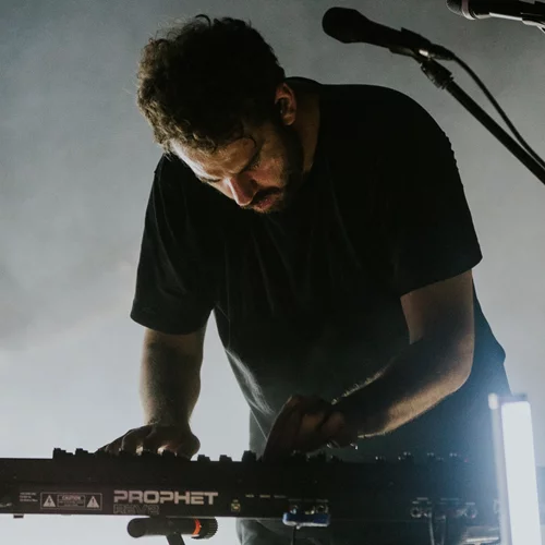 Μια διαστημική μουσική εμπειρία στο Oddity παρέα με τον Theodore