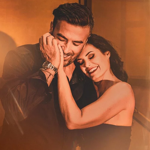 Μαρία Κορινθίου - Γιάννης Αϊβάζης σε έναν "Τελευταίο χορό"