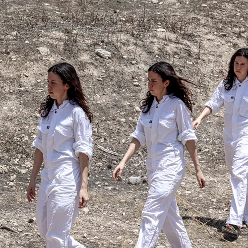 "Ζωολόγιο/Bestiario": Μια παράσταση του Ευθύμη Θέου που συνδυάζει το θέατρο με την αρχαιολογία