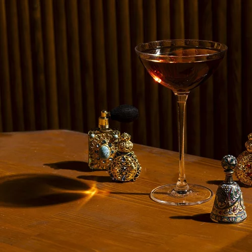 To Stravinsky’s Parfumerie ίσως γίνει το πιο πρωτοποριακό μπαρ της Ευρώπης