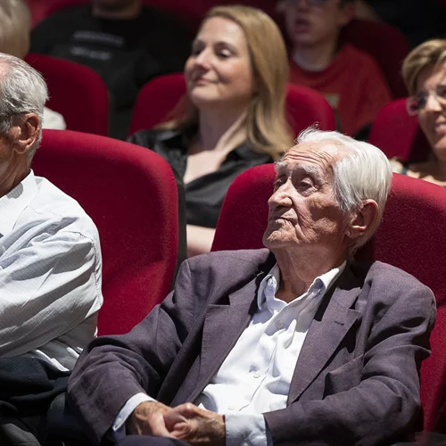 Πέθανε ο σκηνοθέτης και "πυλώνας" της Ταινιοθήκης Θόδωρος Αδαμόπουλος