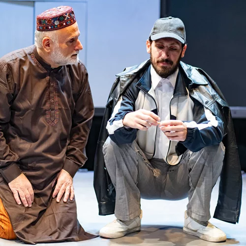 "Το αγόρι με τις δύο καρδιές": Η συγκινητική αληθινή ιστορία επιστρέφει σε νέο θέατρο